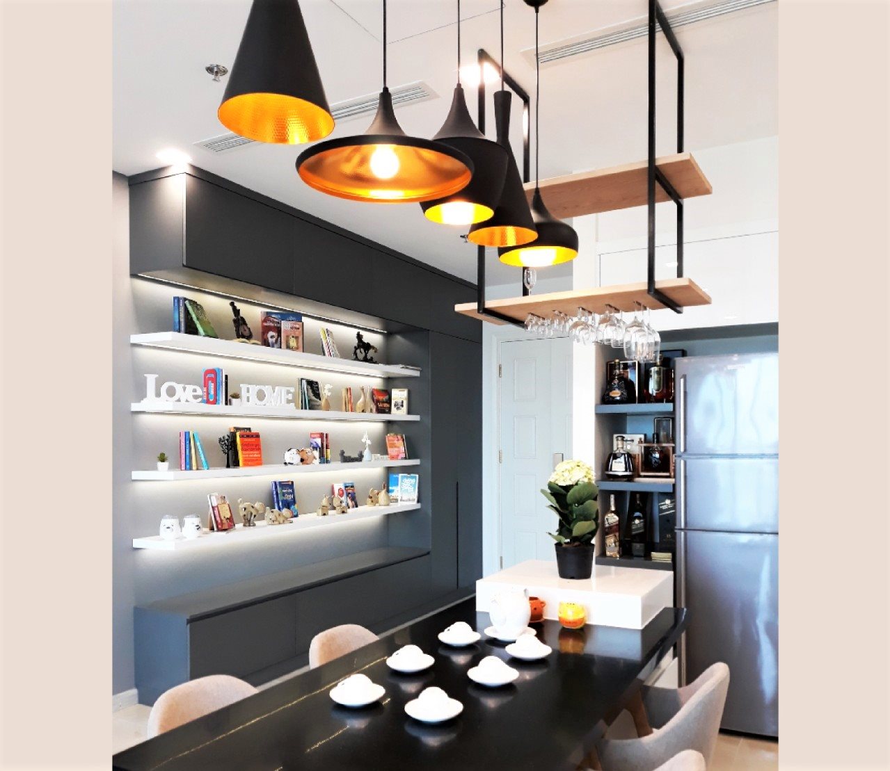 D102380 - Vinhomes Golden River Apartment For Rent & Sale Ho Chi Minh - 2 bedroom